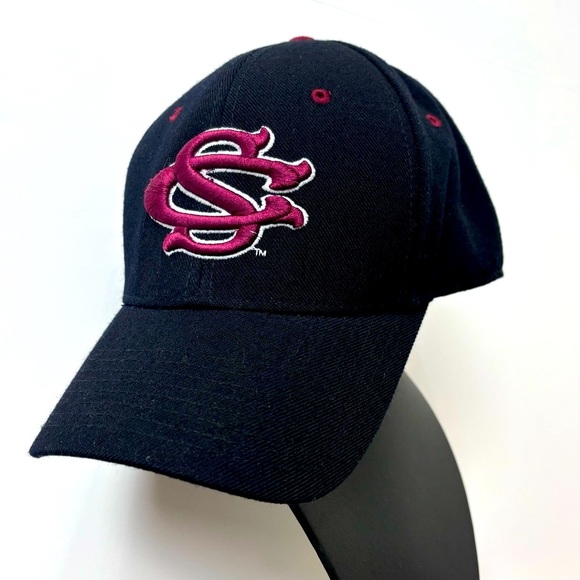 Retro University of South Carolina Fighting Gamecocks Cap - Picture 2 of 15